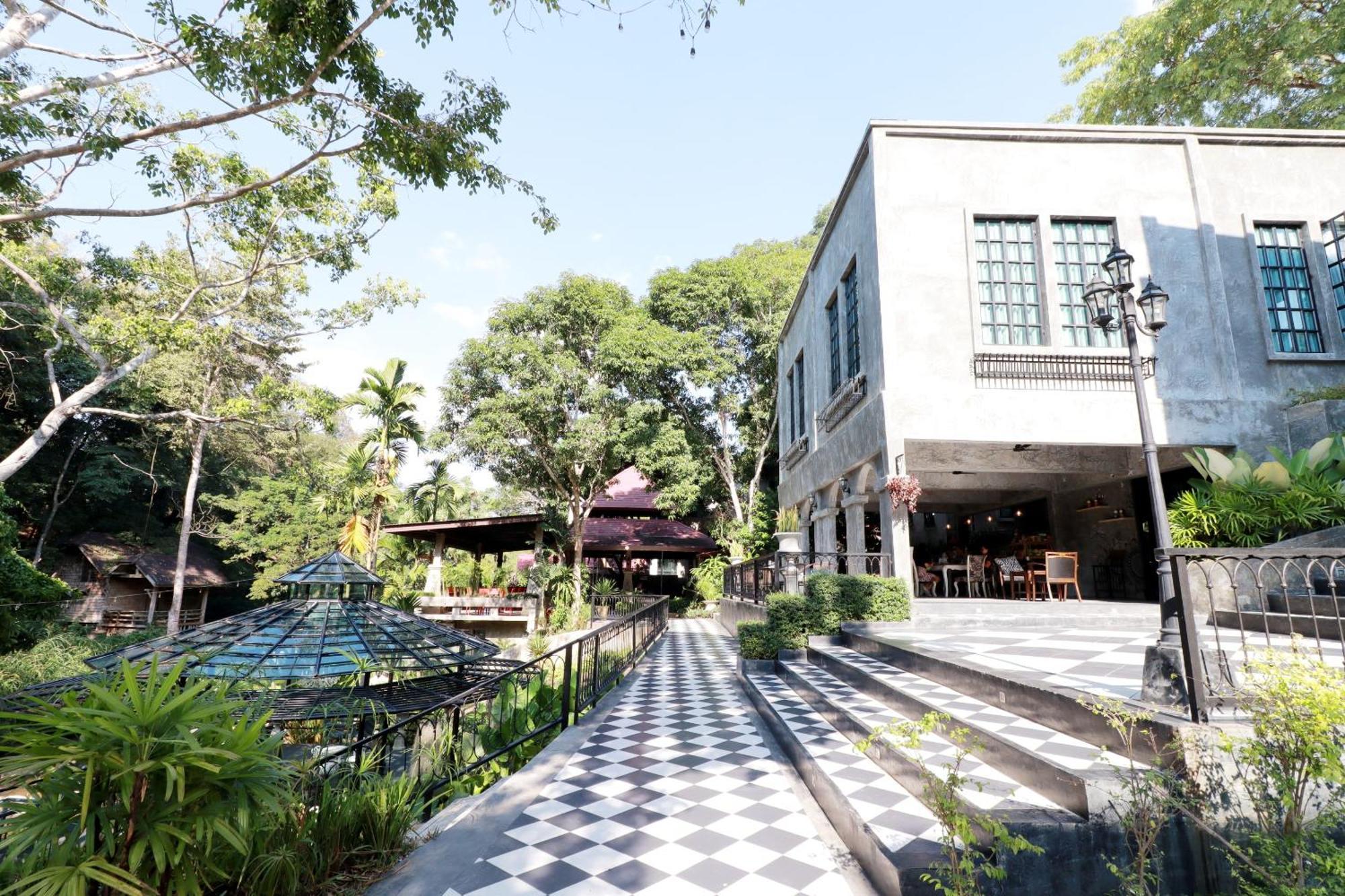 Capital O 464 At Nata Chiangmai Chic Jungle Hotel Mae Rim Buitenkant foto